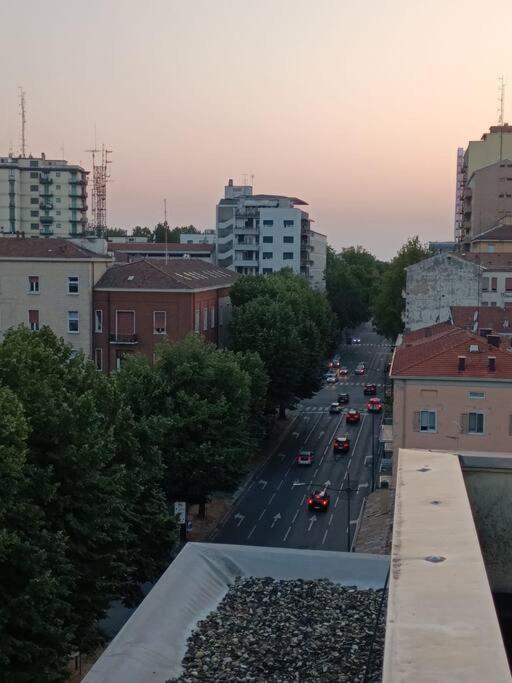 Appartamento Violet - Parma Kültér fotó