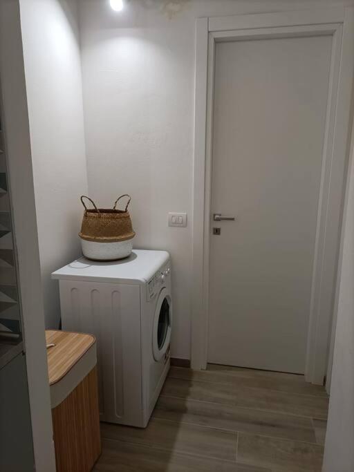 Appartamento Violet - Parma Kültér fotó