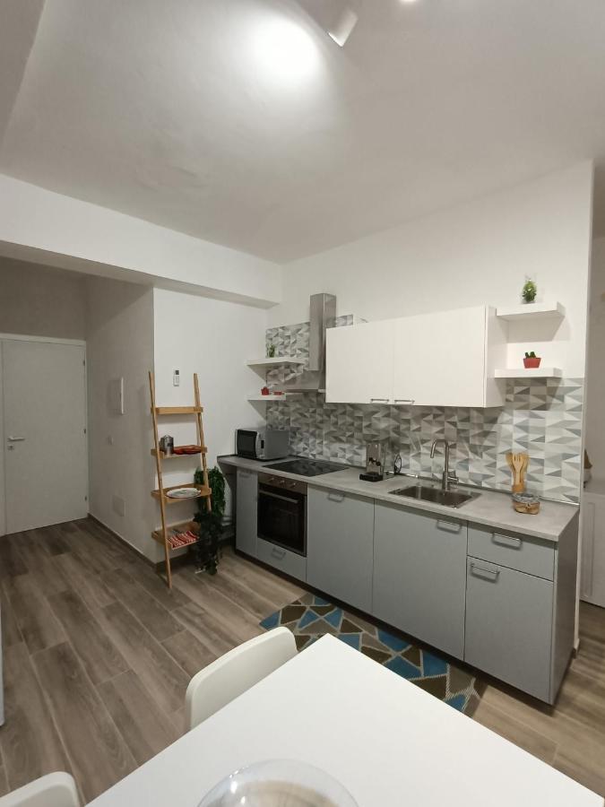 Appartamento Violet - Parma Kültér fotó